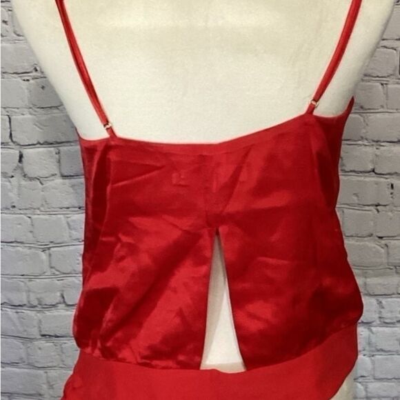 Alice & Trixie Top Women’s Size Small Color Red Sleeveless by Angela George - Picture 3 of 8